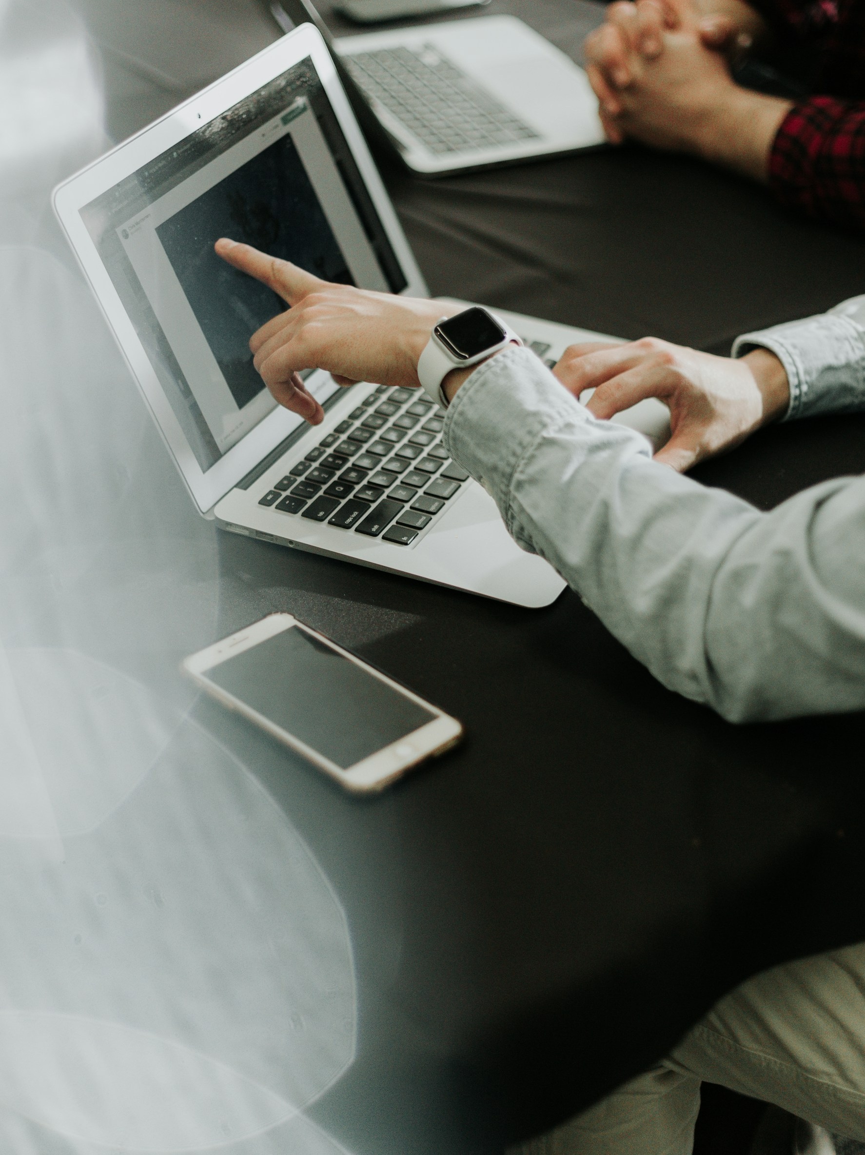 Strony internetowe na start dla firm