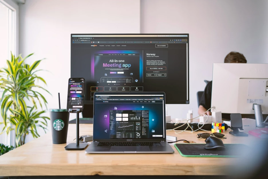 Design adaptacyjny konkurent czy sojusznik responsywności